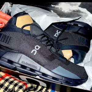 Cloud On Running Shoes - Size 8M